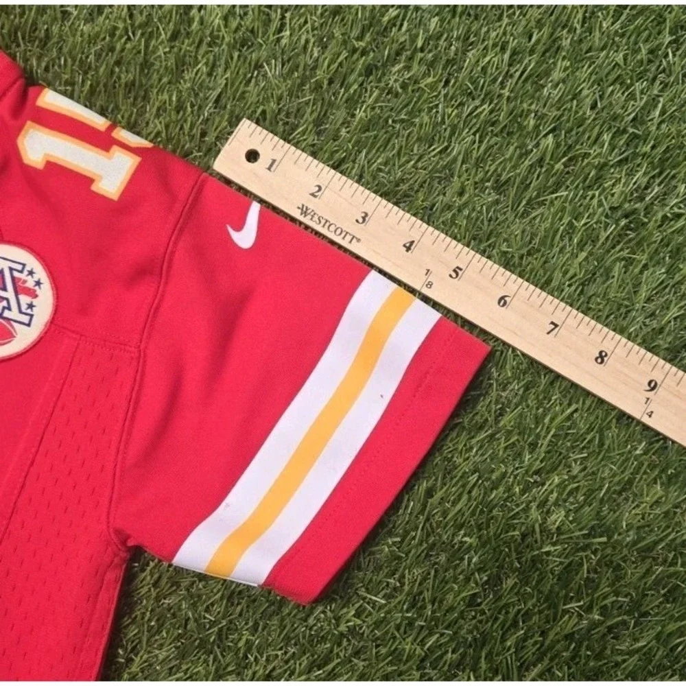 Kansas City Chiefs Jersey Youth Small Boys NFL Football Nike Patrick Mahomes 15